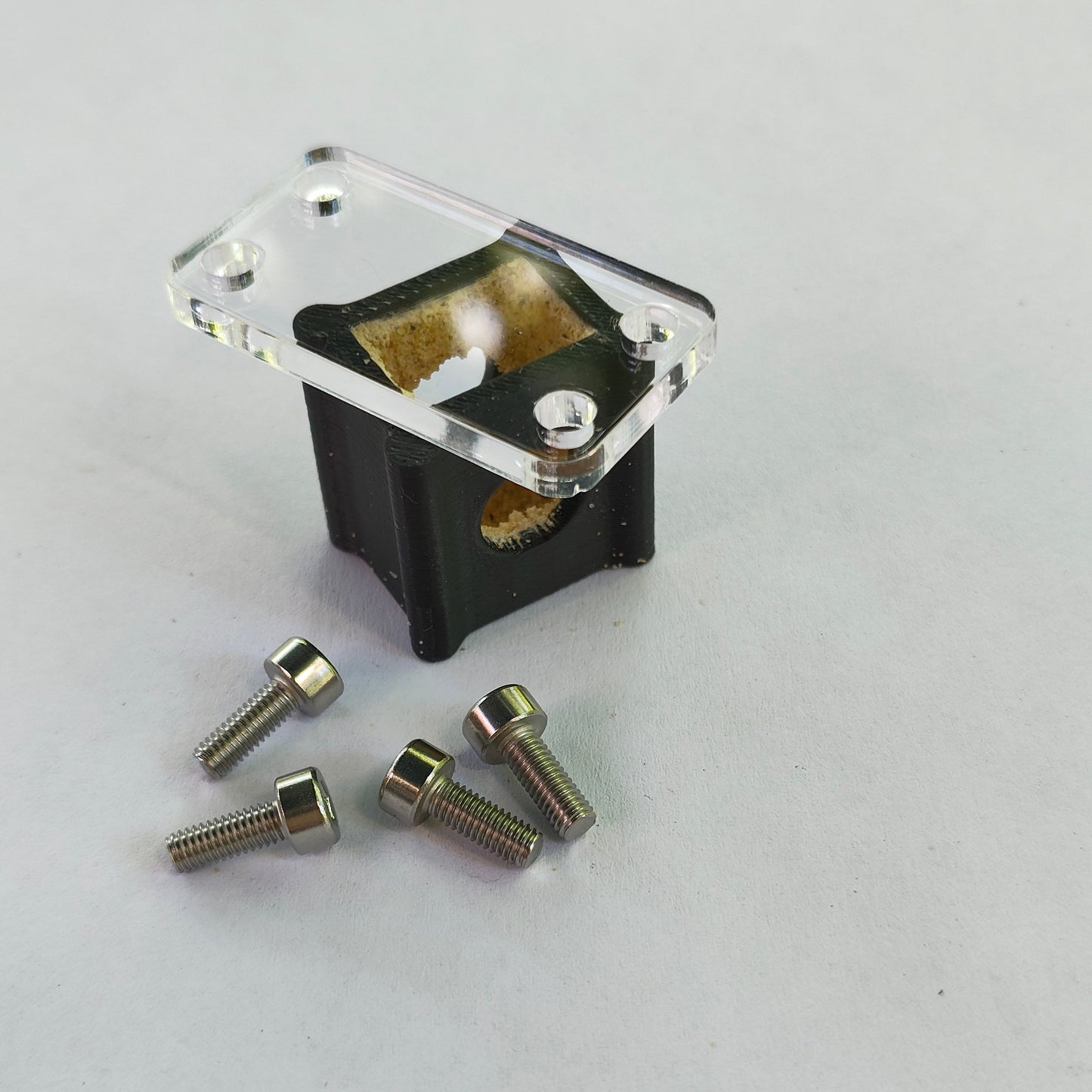 Nesting connectors