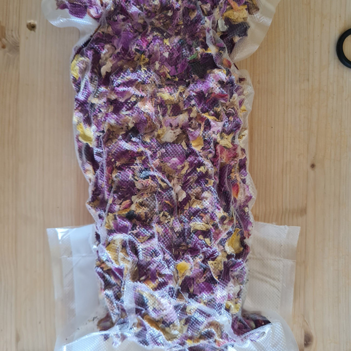 Rosenbüten trocken Futter für alle Blattschnider Arten