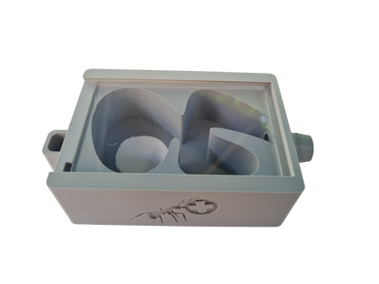 Nahaufnahme von einem Nest für kleine Ameisenarten